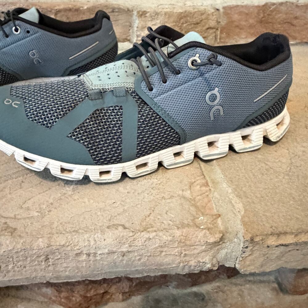 ON CLOUD Women's Cloud Low Top Running Sneakers In Tide/magnet Size 9 - Picture 13 of 13